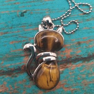 NWOT Tiger Eye Crystal Cat Pendant on 925 Silver Chain